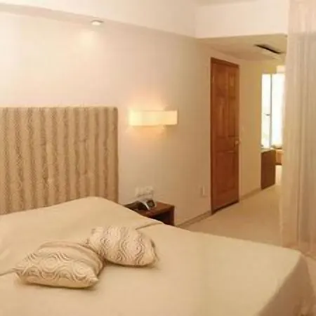 хотел Бургас Хотел Бургас