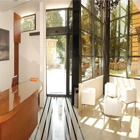 хотел Бургас 4*